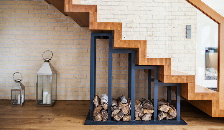 Dřevěné schody zútulní každou domácnost